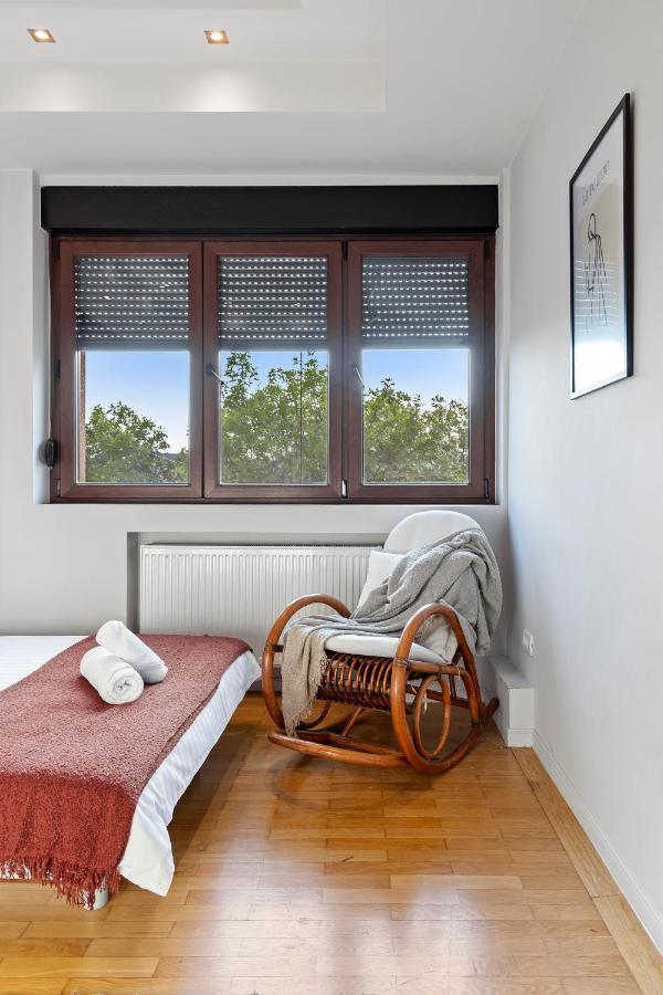 City Heart Retreat Elegant Apartment Bucureşti Eksteriør bilde
