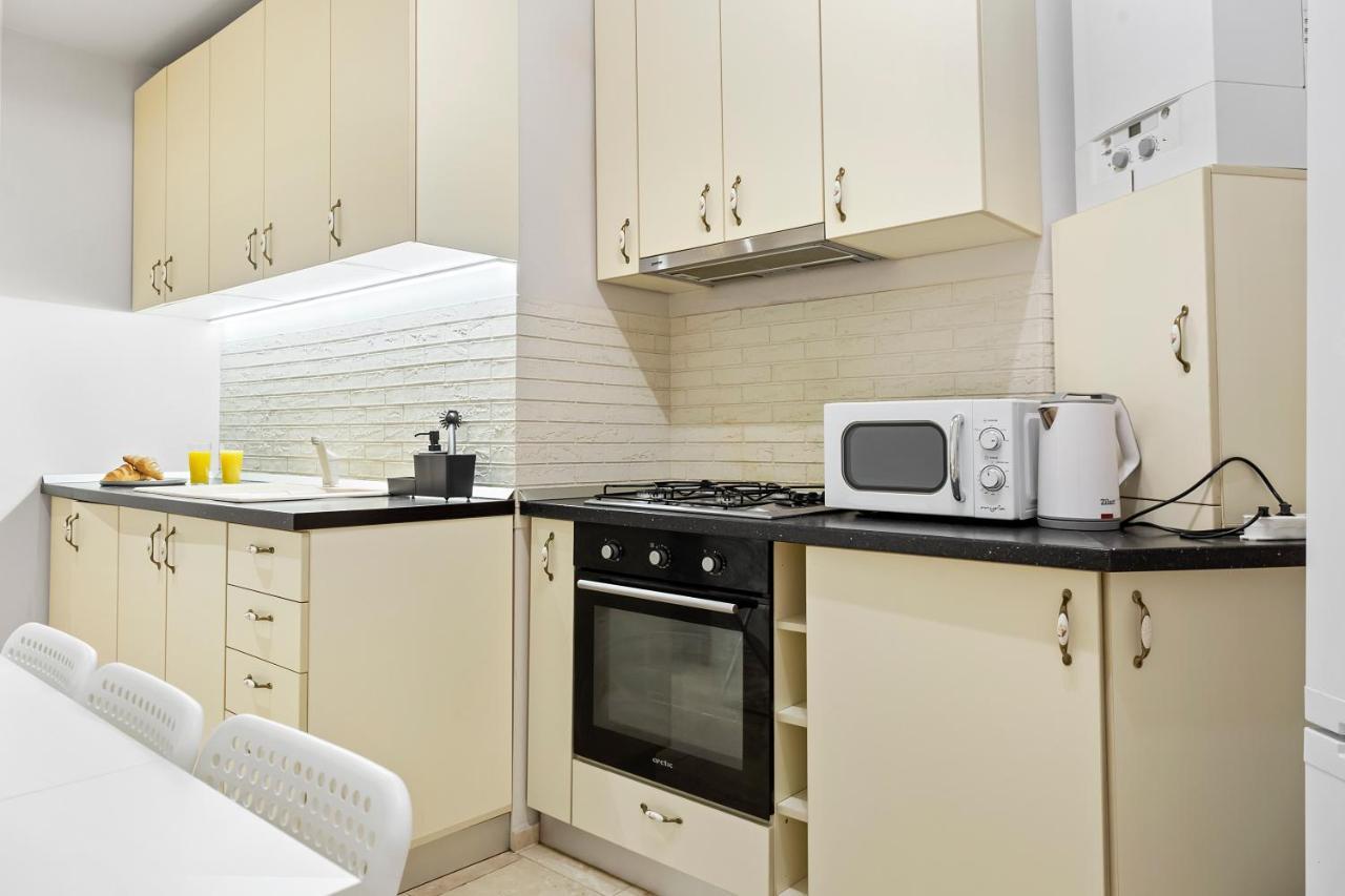 City Heart Retreat Elegant Apartment Bucureşti Eksteriør bilde